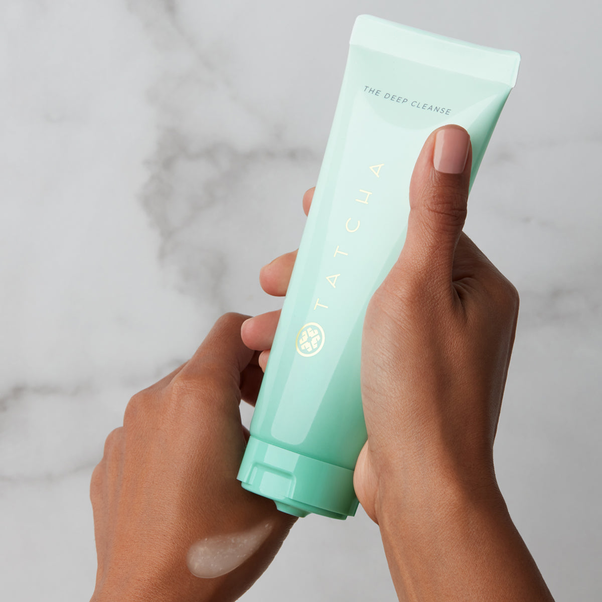 The Deep Cleanse Gentle Facial Cleanser for Daily Care