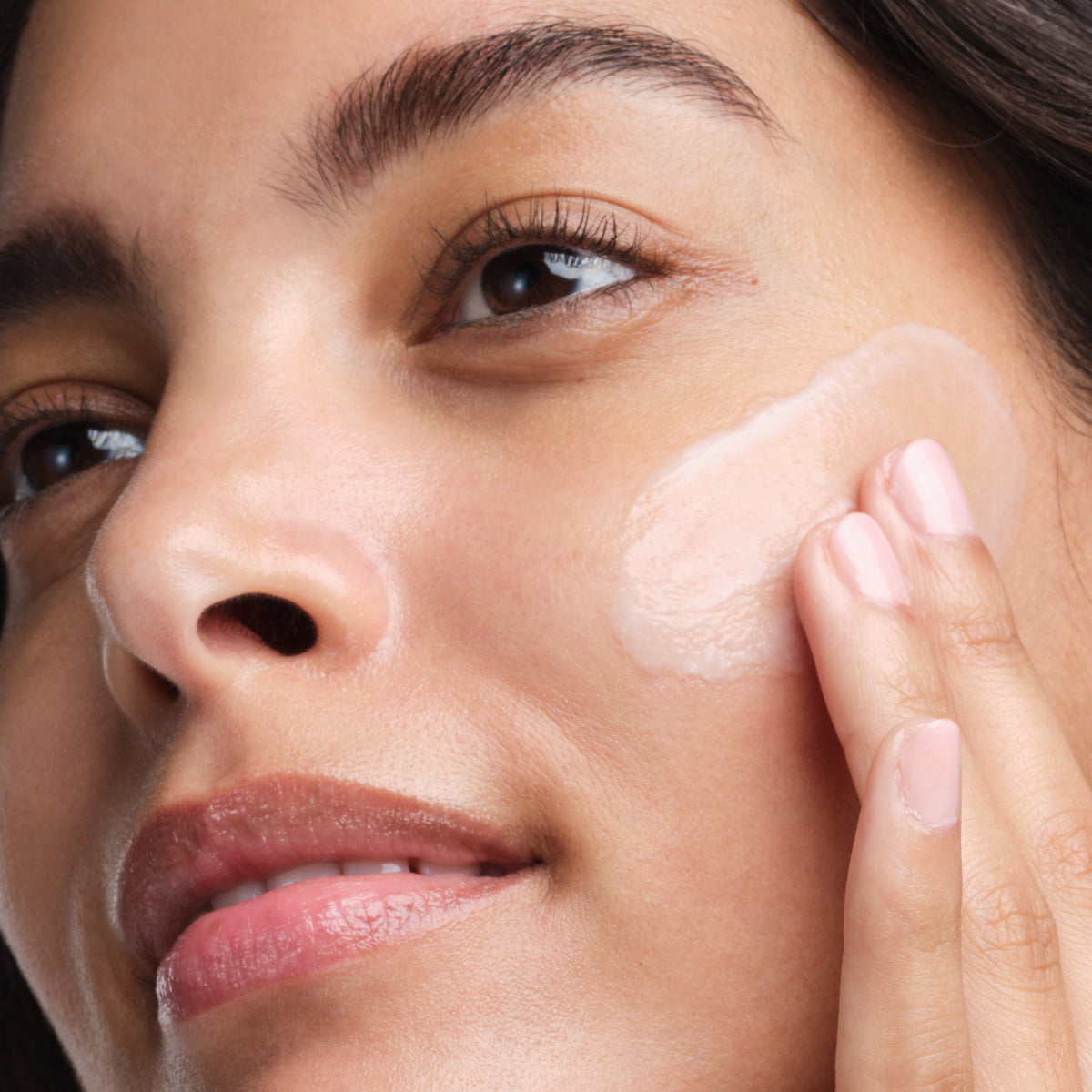The Dewy Serum Gentle Face Serum for Daily Care