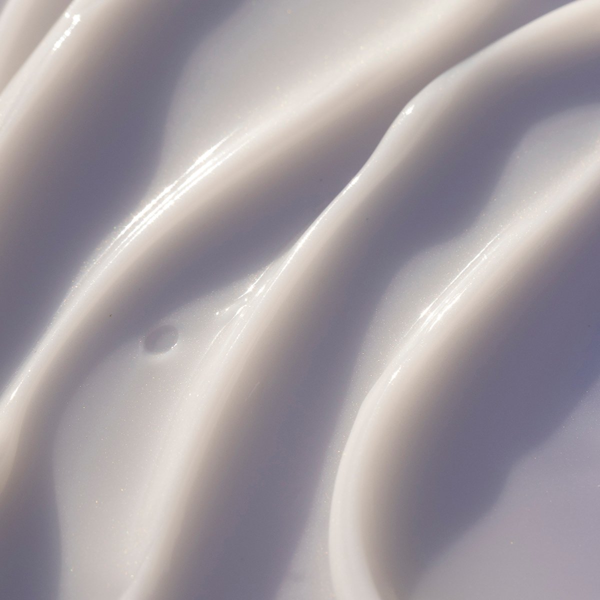 The Dewy Serum Gentle Face Serum for Daily Care