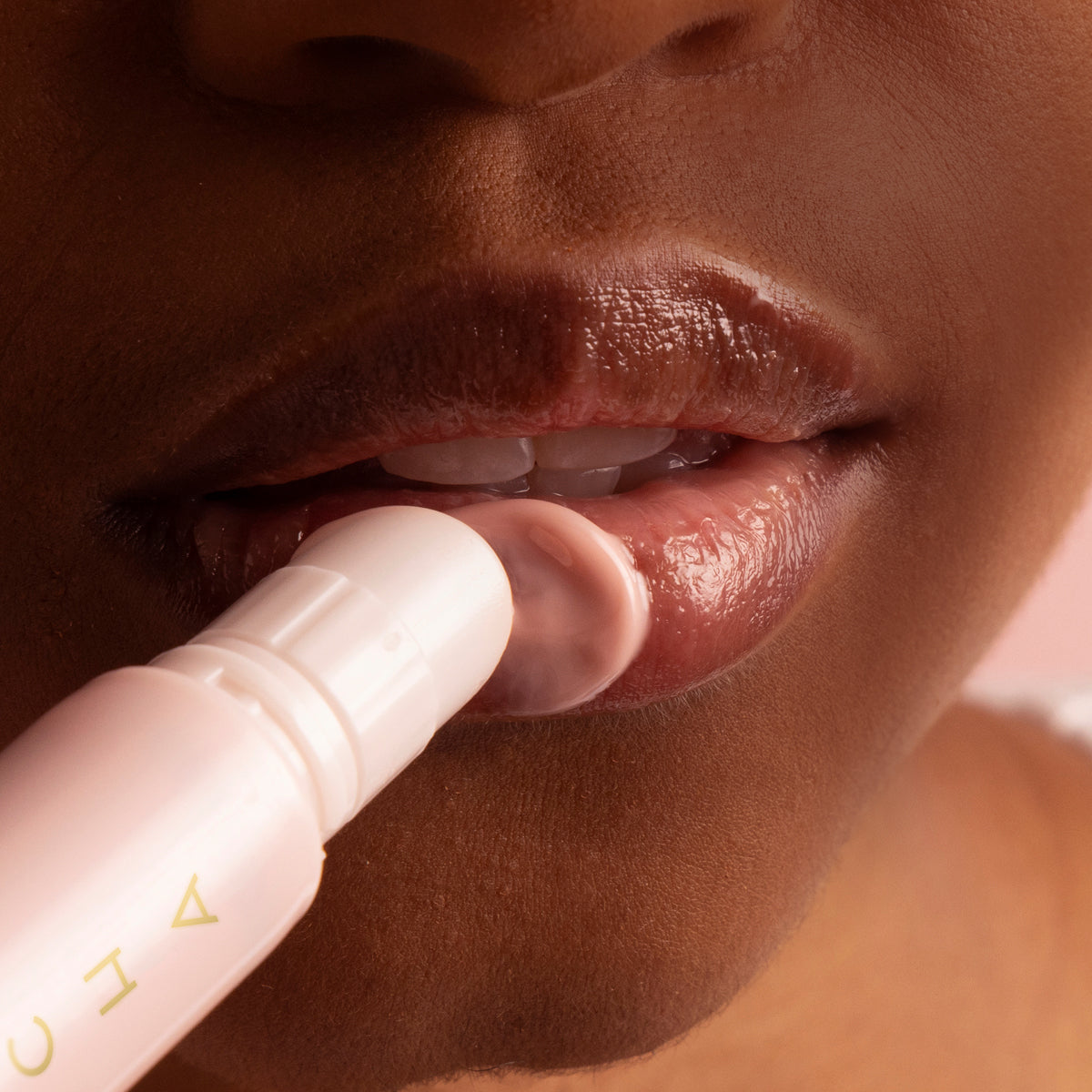 The Kissu Lip Treatment Gentle Lip Care for Daily Care