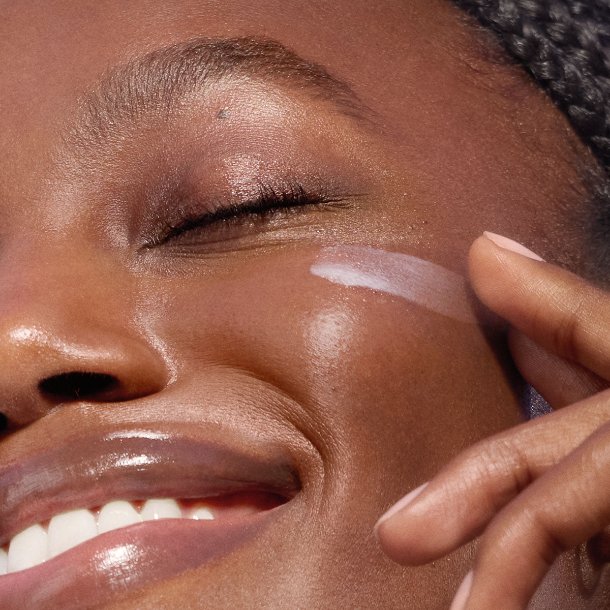 The Milky Sunscreen SPF 50 Gentle Face Sunscreen for Daily Care